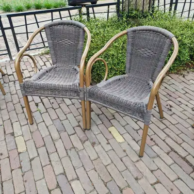 Ca. 54x Terras stoelen, bruin – kavel bij Onlineveilingmeester, Noordwolde