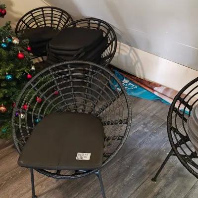 4x Loungestoelen met kussen, zwart – kavel bij Onlineveilingmeester, Noordwolde