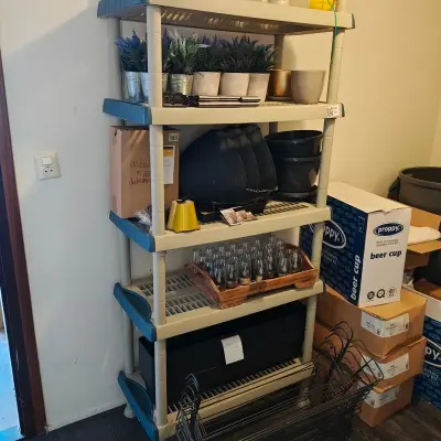 Stelling, excl. inhoud – kavel bij Onlineveilingmeester, Noordwolde