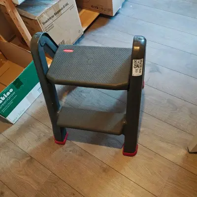 Trapje, Curver – kavel bij Onlineveilingmeester, Noordwolde