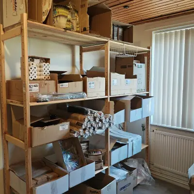 Stelling, excl. inhoud – kavel bij Onlineveilingmeester, Noordwolde