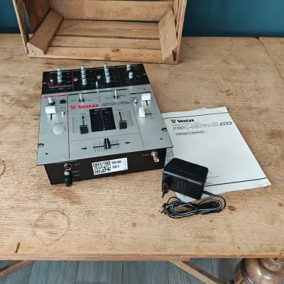 DJ Mengpaneel, Vestax, PMC-05 Proslvca – kavel bij Onlineveilingmeester, Noordwolde