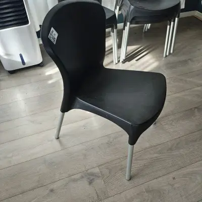 6x Stoelen, zwart – kavel bij Onlineveilingmeester, Noordwolde