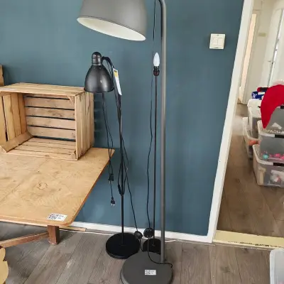 3x Staande lamp – kavel bij Onlineveilingmeester, Noordwolde