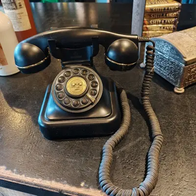 Decoratieve telefoon, zwart – kavel bij Onlineveilingmeester, Noordwolde