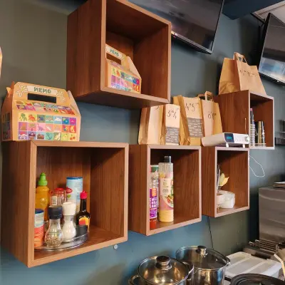 6x Wandkastjes, bruin – kavel bij Onlineveilingmeester, Noordwolde