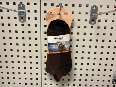 Ca. 108x Sokken Alpaca, All-Season, Brown – kavel bij Onlineveilingmeester