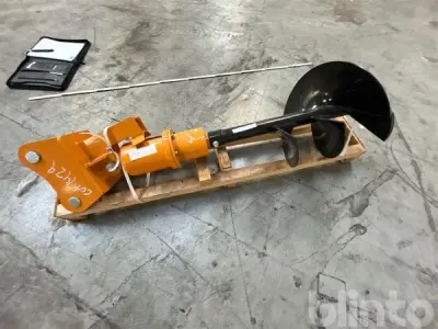 Grondboor geschikt voor CAT 303 / minigraafmachine (ca. 3–5 ton) – kavel bij Blinto, Hamminkeln