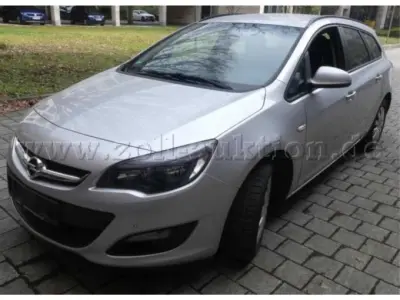 1 Opel Astra Sports Tourer 1.7 Diesel Edition – kavel bij Zoll-Auktion, München