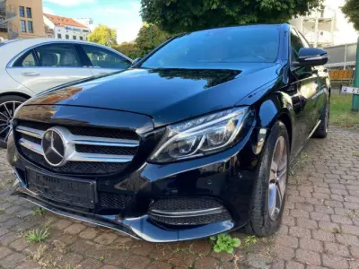 1 PKW Mercedes-Benz C 220 Avantgarde – kavel bij Zoll-Auktion, Leipzig