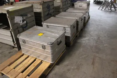 5 coffres alu – kavel bij Trans Executive