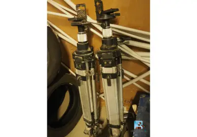 telescopische statieven met tandheugelmechanisme – kavel bij Clicpublic, Windhof (Koerich)