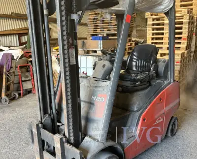 Treibgas-Gabelstapler LINDE H20 – kavel bij IVG, Solingen