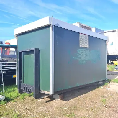 Mobiele toiletunit – kavel bij Onlineveilingmeester, 't Zand