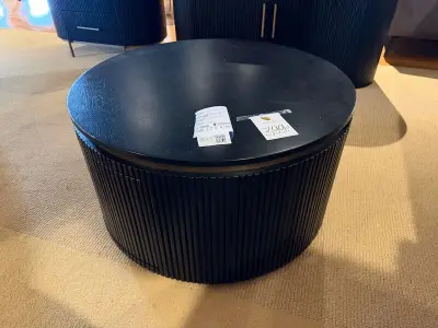 Salontafel rond Tower, zwart – kavel bij Onlineveilingmeester, Joure