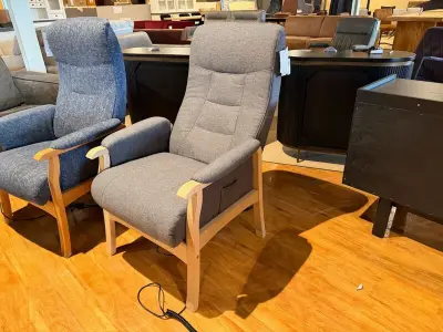 Relaxfauteuil elektrisch verstelbaar, maat medium sta op functie Knudsen, grijs – kavel bij Onlineveilingmeester, Joure