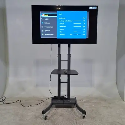 Monitor op verrijdbare standaard, Samsung, DC55E – kavel bij Domeinen Roerende Zaken, Groningen