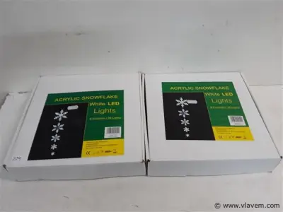 2 x Verlichte sneeuwvlokken LED helder wit – kavel bij Vlavem