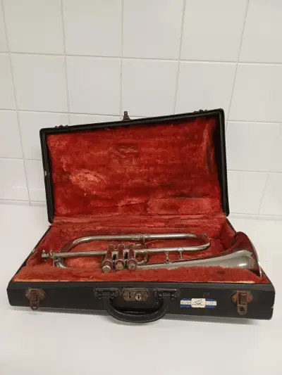 Vintage Bugel in originele koffer – kavel bij De Kringwinkel, Liedekerke