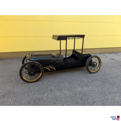 Hausbar im Oldtimer-Design – kavel bij Justiz-Auktion