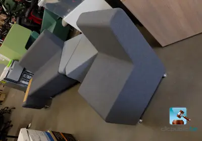 Set van bureaustoelen – kavel bij Clicpublic, Awirs