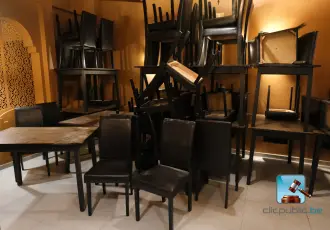 Lot de mobilier – kavel bij Clicpublic
