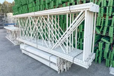 HELLWEG Die Profi-Baumärkte GmbH: 430 lfm Schwerlastregale & Hordengestelle – veiling bij Aurena, Breitenaich