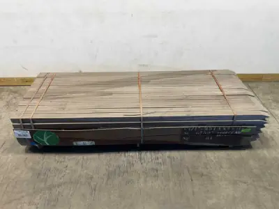 48x Azobé paal geschaafd met punt 250x6,5x6,5cm – kavel bij XL Auctions