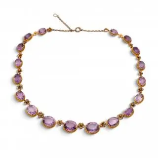 A 19th century amethyst rivière necklace – kavel bij Veilinggebouw De Zwaan, Amsterdam