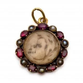 An early 19th century hairwork pendant – kavel bij Veilinggebouw De Zwaan, Amsterdam