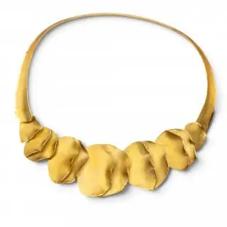 A naturalistic designed handmade matted choker – kavel bij Veilinggebouw De Zwaan, Amsterdam