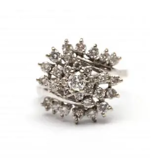 A 1960's diamond cocktail ring – kavel bij Veilinggebouw De Zwaan, Amsterdam