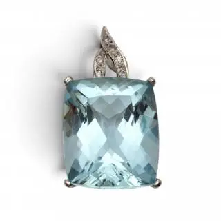 An aquamarine and diamond pendant – kavel bij Veilinggebouw De Zwaan, Amsterdam
