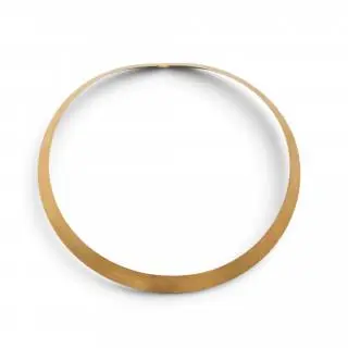 A gold choker necklace by Niessing – kavel bij Veilinggebouw De Zwaan, Amsterdam