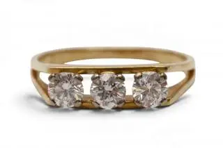 A diamond three stone ring – kavel bij Veilinggebouw De Zwaan, Amsterdam