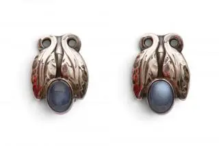 A pair of 'Moonlight Blossom' earrings by Georg Jensen – kavel bij Veilinggebouw De Zwaan, Amsterdam
