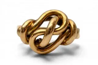 A gold ring – kavel bij Veilinggebouw De Zwaan, Amsterdam