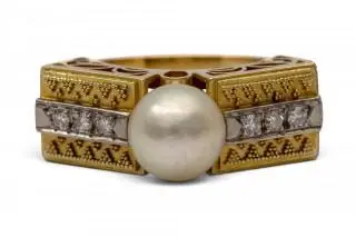 A granulated pearl and diamond ring – kavel bij Veilinggebouw De Zwaan, Amsterdam