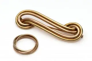 A brooch and a ring – kavel bij Veilinggebouw De Zwaan, Amsterdam