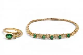 An emerald and diamond bracelet and ring – kavel bij Veilinggebouw De Zwaan, Amsterdam