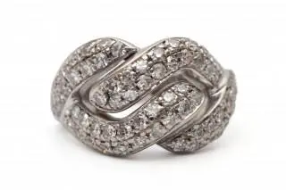A diamond pinky ring – kavel bij Veilinggebouw De Zwaan, Amsterdam
