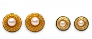 Two pairs of granulated pearl earrings – kavel bij Veilinggebouw De Zwaan, Amsterdam