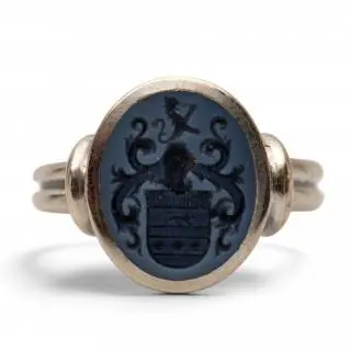 A white gold signet ring – kavel bij Veilinggebouw De Zwaan, Amsterdam