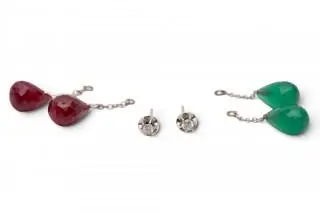A pair of diamond solitair earrings – kavel bij Veilinggebouw De Zwaan, Amsterdam