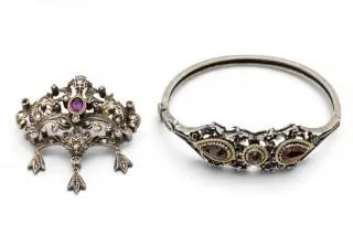 An amethyst and diamond brooch / pendant – kavel bij Veilinggebouw De Zwaan, Amsterdam