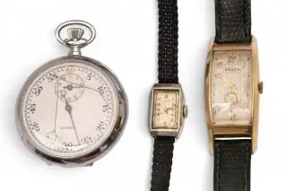 A military stopwatch and two wristwatches – kavel bij Veilinggebouw De Zwaan, Amsterdam