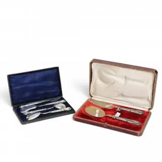 Frankrijk, vierdelige hors-d'oeuvre set en ijsserveerset, ca. 1900 – kavel bij Veilinggebouw De Zwaan, Amsterdam