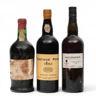 Een fles port, Kopke, Gastrovino Jubilee,1983 – kavel bij Veilinggebouw De Zwaan, Amsterdam