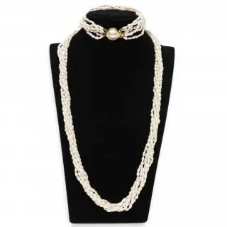 Een collier en armband – kavel bij Veilinggebouw De Zwaan, Amsterdam