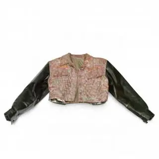 Atelier Fong Leng jacket with metal and birds, circa 70-80s – kavel bij Veilinggebouw De Zwaan, Amsterdam